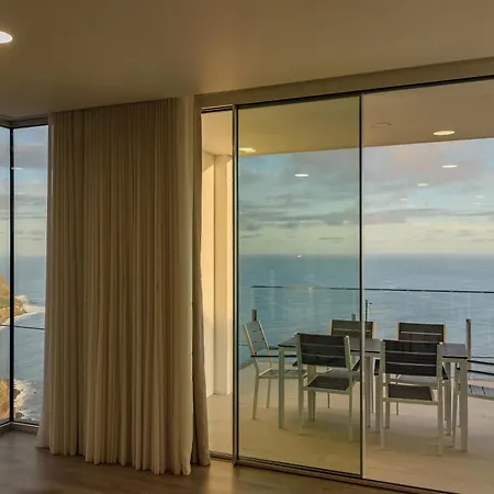 Villa Stone House By Mth Campanário