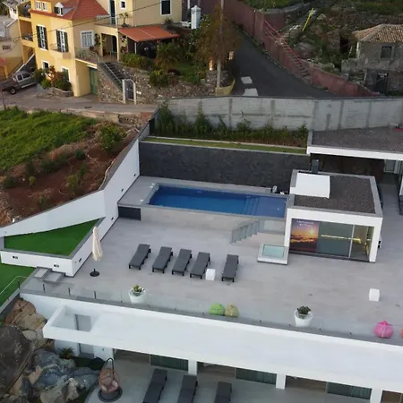 فيلة Stone House By Mth *