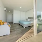 Stone House By Mth Campanário