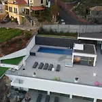 Villa Stone House By Mth *