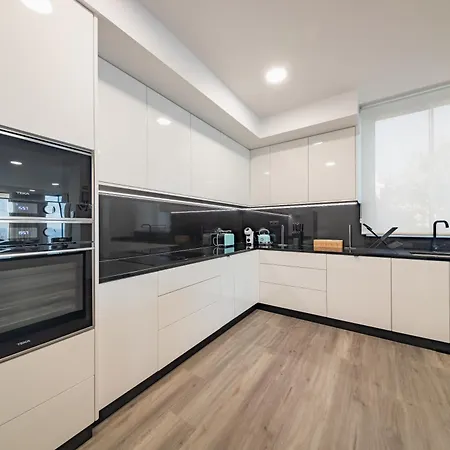 Stone House By Mth Вилла